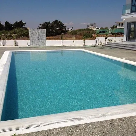 Kalypso Villa *